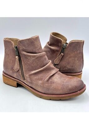 SOFFT Bassett Waterproof Suede Bootie Size 7